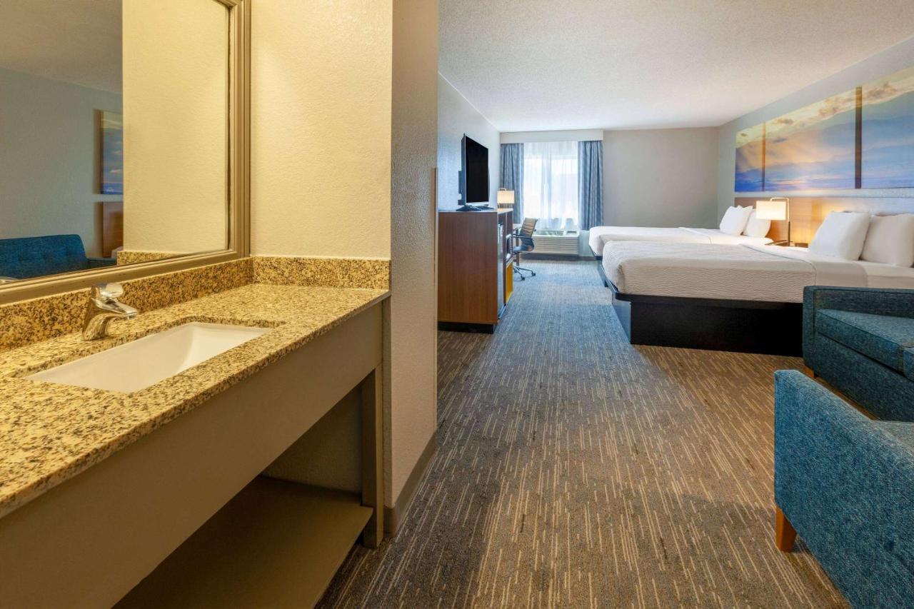 Days Inn By Wyndham Racine/Sturtevant Zewnętrze zdjęcie