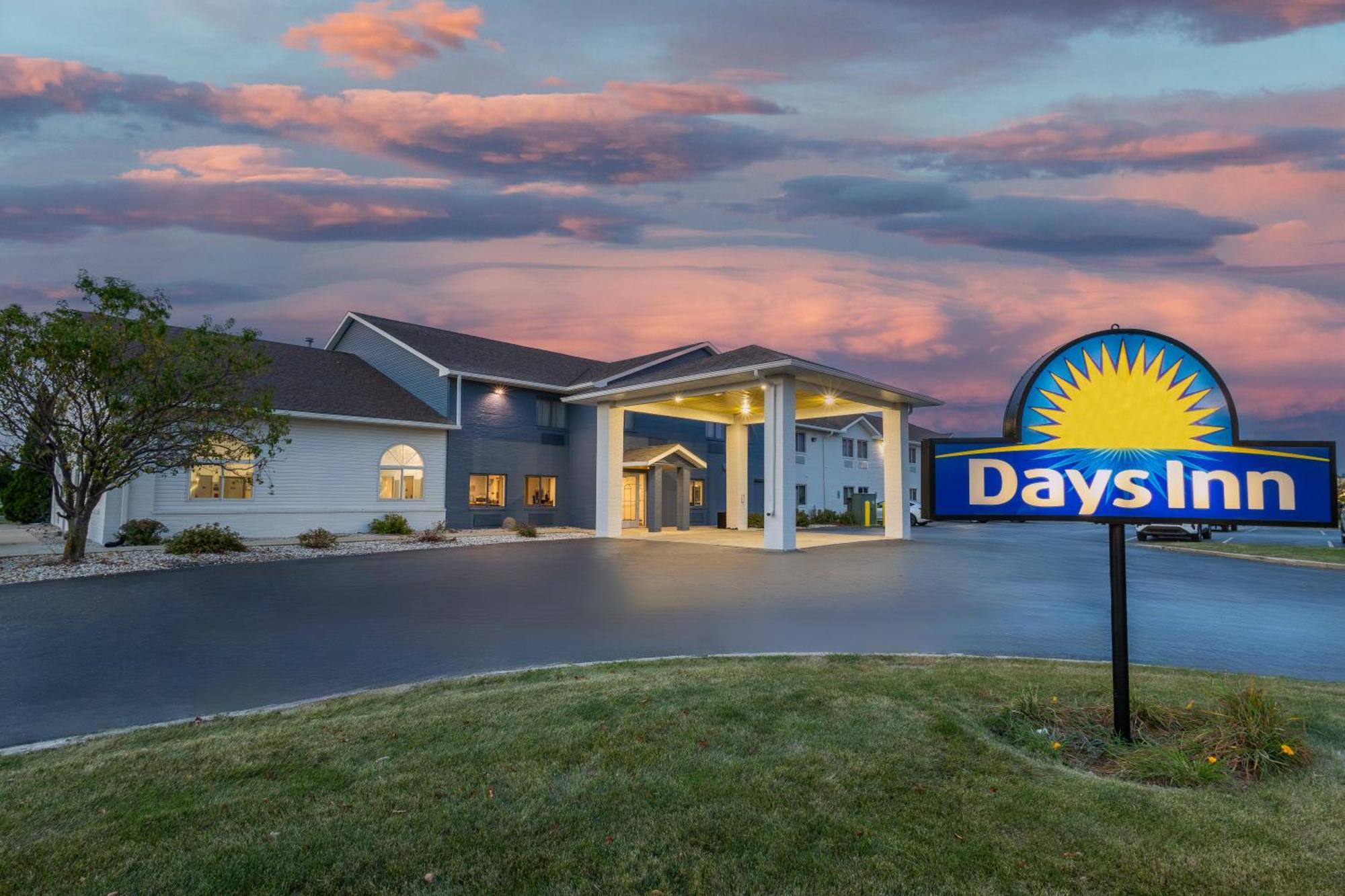 Days Inn By Wyndham Racine/Sturtevant Zewnętrze zdjęcie